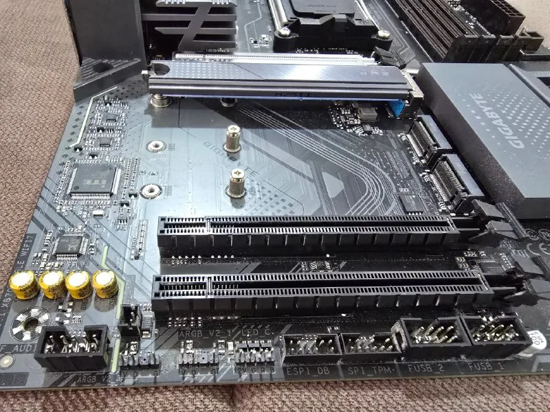Материнская плата Gigabyte X870 EAGLE WIFI7 1
