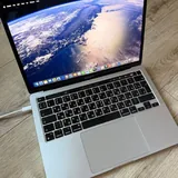 Macbook Pro 13 M1 8/256 GB 1