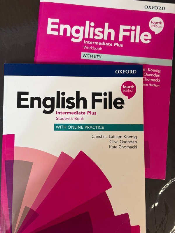 Учебник и рабочая тетрадь English File Intermediate Plus