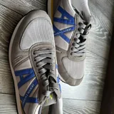 Nike Air Jordan, Armani Exchange, Givenchy 5