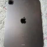 iPad Pro 11 2 поколения, Apple Watch SE 3 поколения 1