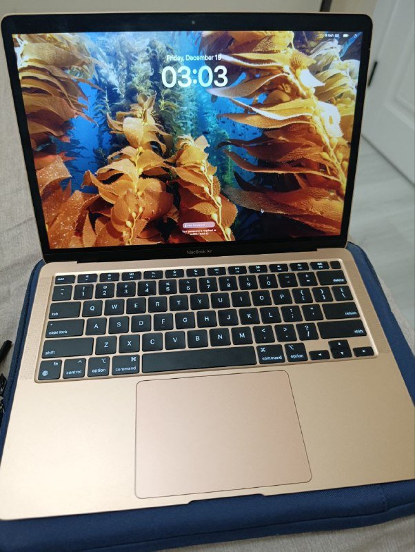 Ноутбук Apple Macbook M1 13 дюймов 2