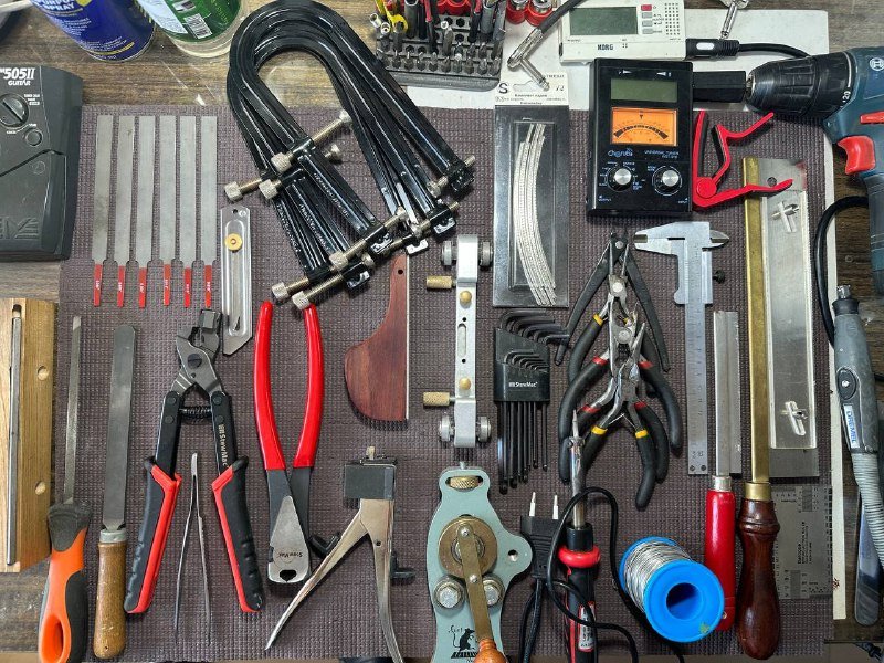 Ремонт и настройка струнных инструментов, акустика, электрогитары 2