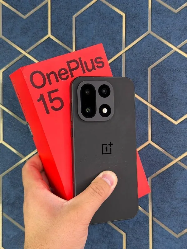 OnePlus 15 16/512Gb 1