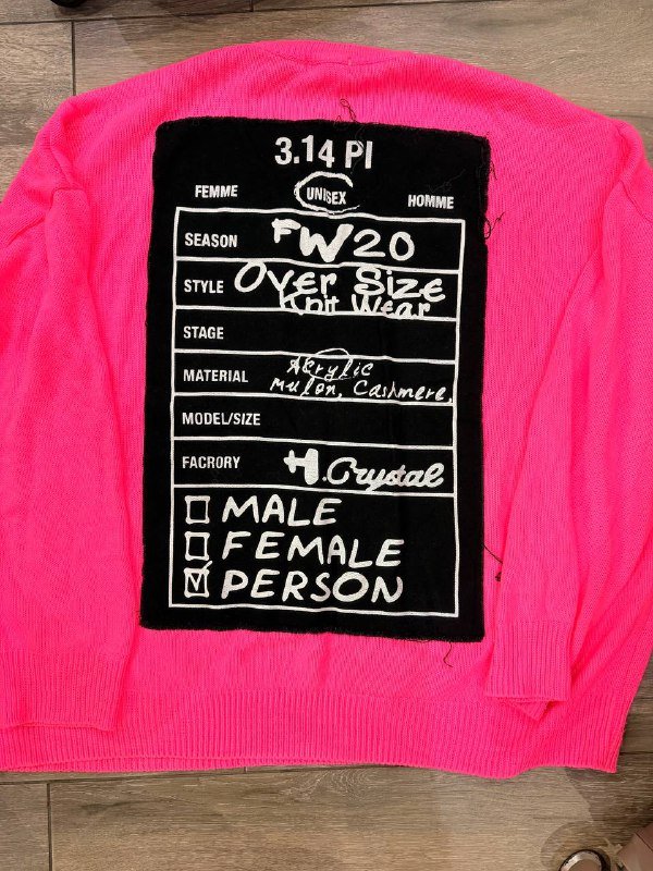 женская одежда, джинсы, куртка, парфюм 10