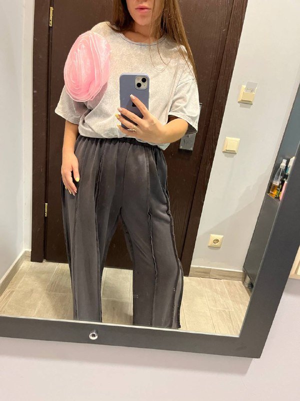 Футболка с розой S-M размер