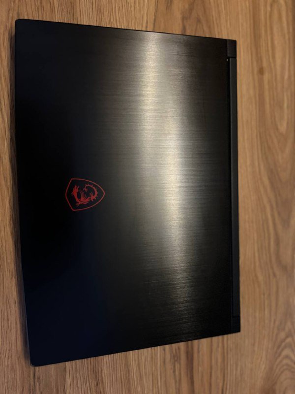 Игровой ноутбук MSI GF63 Thin 11UC-218XRU с аксессуарами