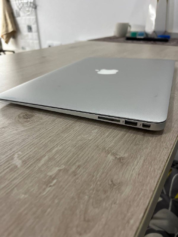 MacBook Air 13 2014 года 2