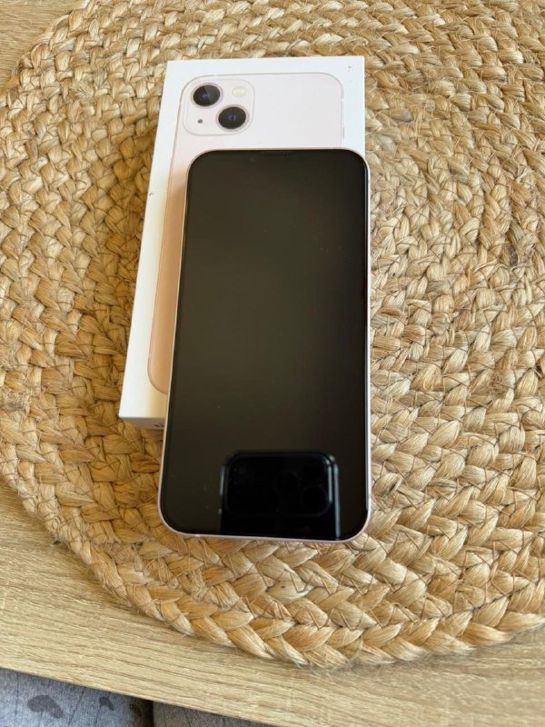 iPhone 13 pink 128GB 3