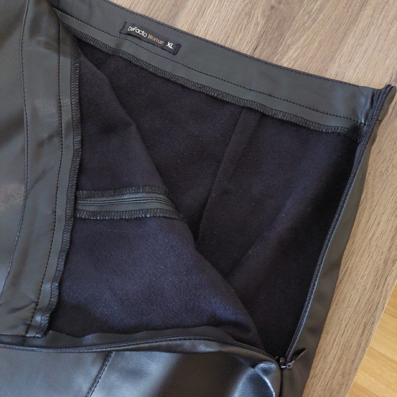 Юбка DeFacto женская чёрная кожзам, размер XL 3