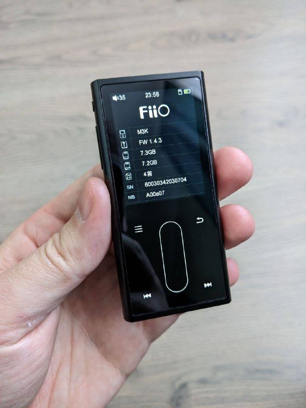 Hi-res плеер Fiio M3K с аксессуарами 7