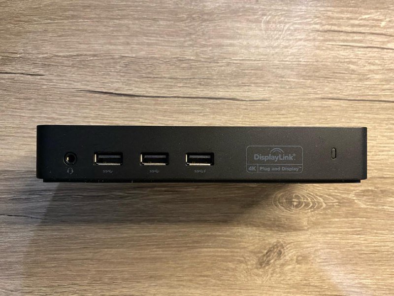 Dell USB3.0 dock D3100 док станция, хаб 2
