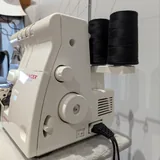 Оверлок SINGER 2