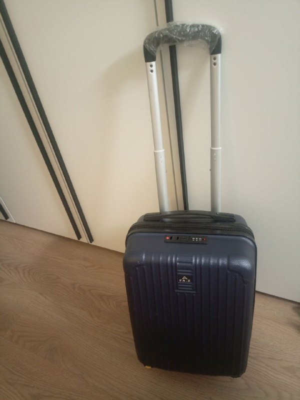 Чемодан XS 40x30x20