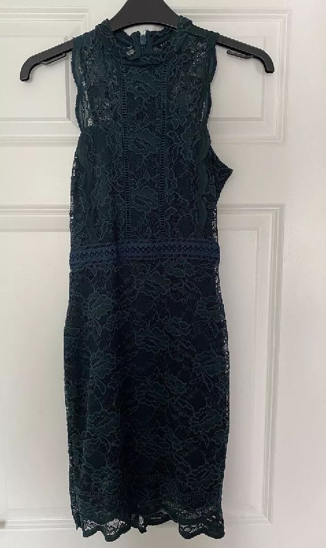 Платье размер М 5