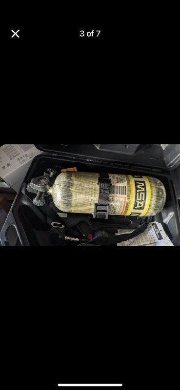 MSA Ultralite Air Mask Pressure Demand Oxygen System with Case 2