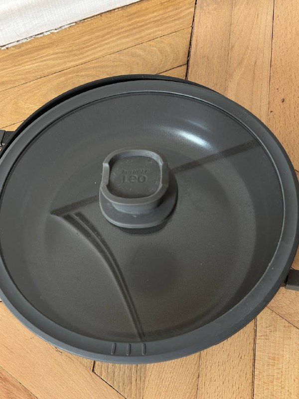 Сковородка BergHOFF Leo 28 см 2