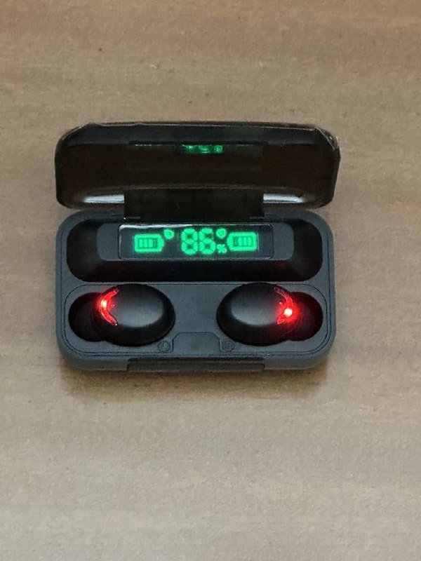 Наушники беспроводные большие и маленькие