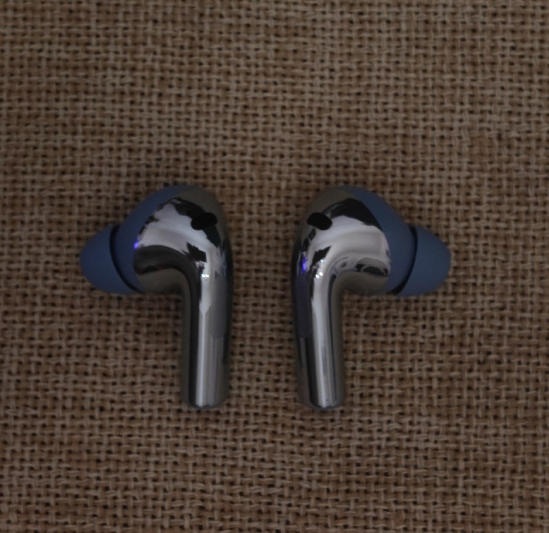 Наушники OnePlus Buds 3 без кейса 4