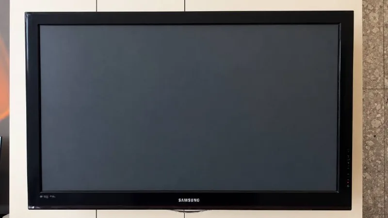 Samsung PS42C450 телевизор 1
