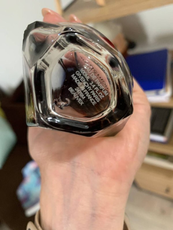 Женский парфюм Givenchy Ange ou Demon 2