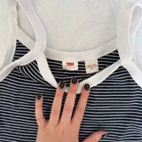 Майка Levi’s, майка зеленая, футболка Bershka, платье, штаны 2