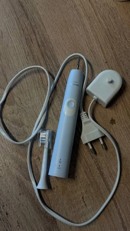 Электрическая зубная щетка Philips Sonicare