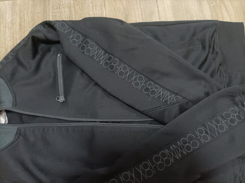 Volcom мастерка 4