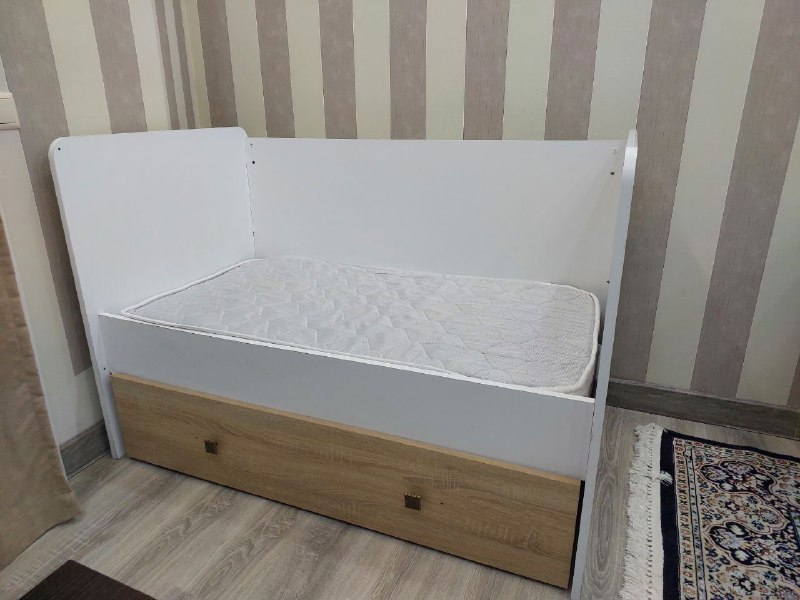 Кроватка