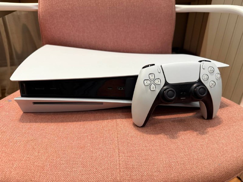 Sony PlayStation PS5 disc edition