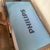 Телевизор Philips с креплением 1