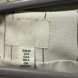 Белый жилет в полоску H&M 2