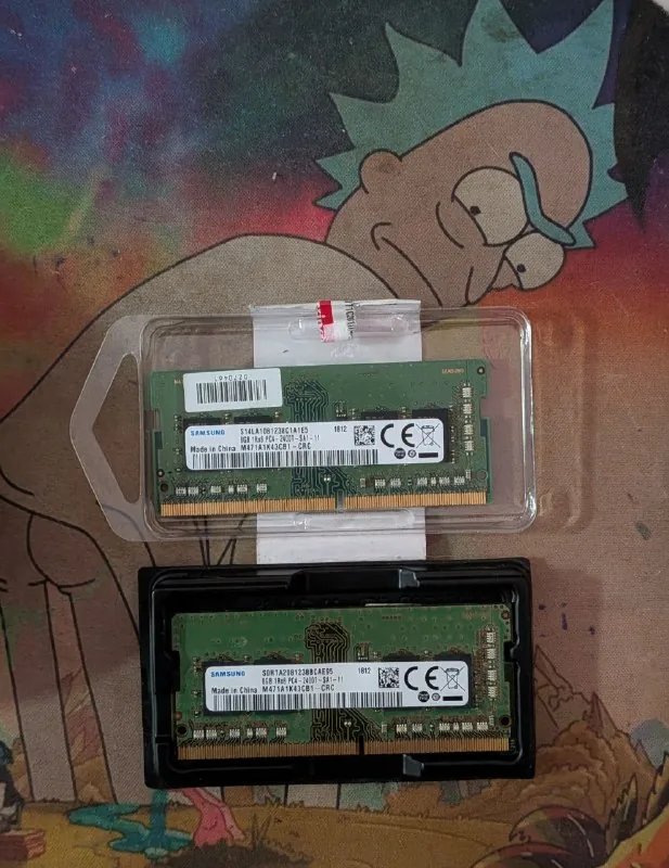 Оперативная память Samsung DDR4 2x8GB SODIMM