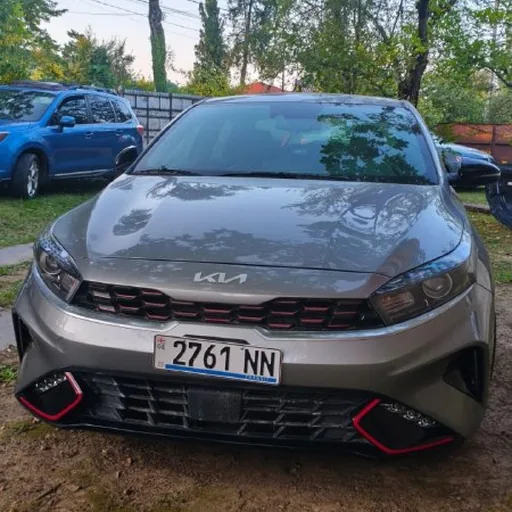 Hyundai Elantra, Nissan Kicks, Kia Forte, Kia Soul, Hyundai Kona