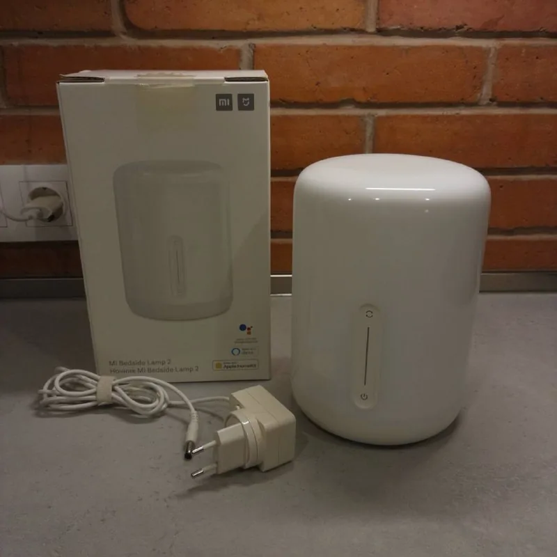 Прикроватная лампа Xiaomi Mi Bedside Lamp 2