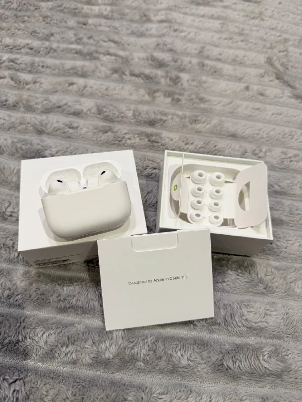 Apple AirPods Pro 3 1