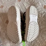 Crocs 6