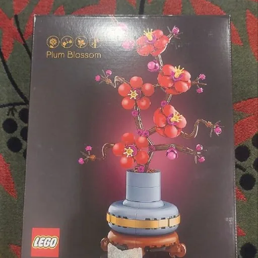 Lego набор Plum Blossom