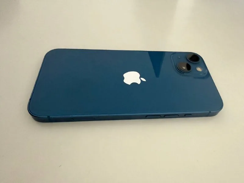 iPhone 13 128GB midnight blue 1