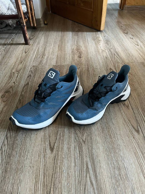 Salomon кроссовки для трейл бега размер 40