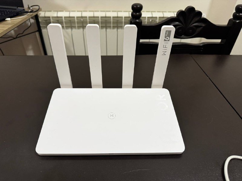 Wi-Fi роутер HONOR Router 3 Wi-Fi 6 Plus 2