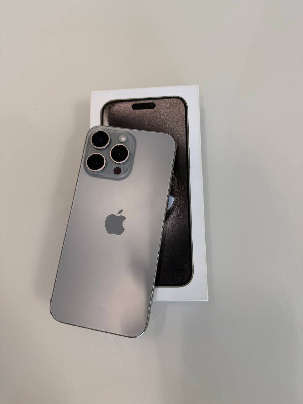 Айфон 15 Pro Max 256 GB 2