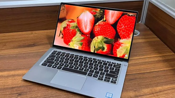 Ноутбук Dell Core i7, 16 ГБ RAM, SSD 256 ГБ 1