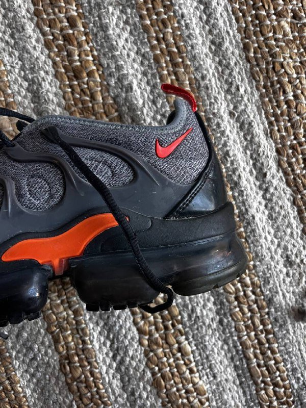 Кроссовки Nike dn 42.5 размер 8