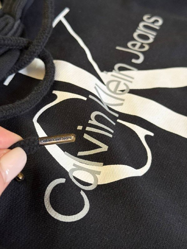 Оригинальный женский худи Calvin Klein, размер S 6