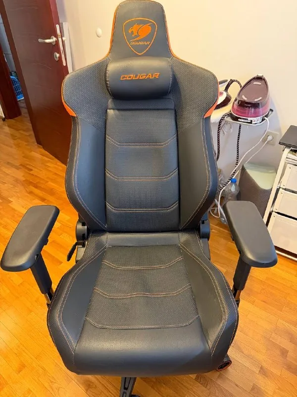 Игровое кресло Cougar Armor Evo 1