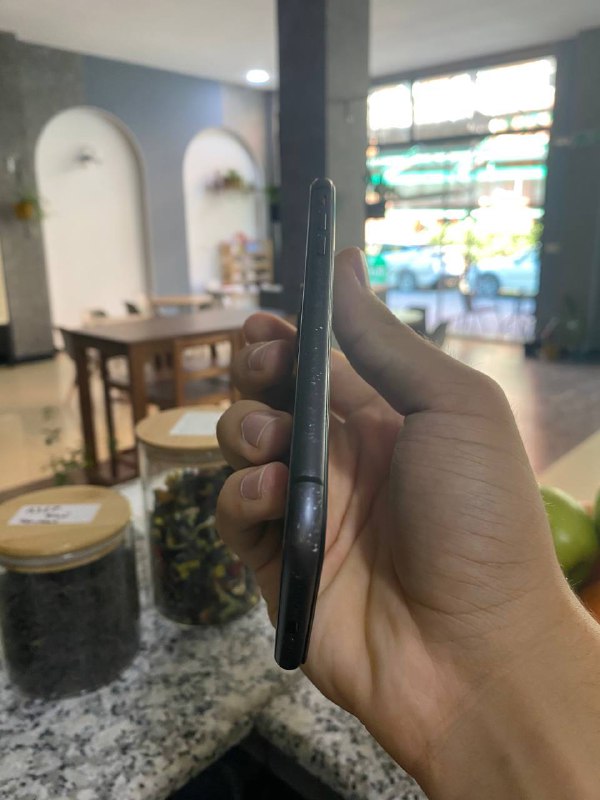 iPhone 11 64gb черный 3