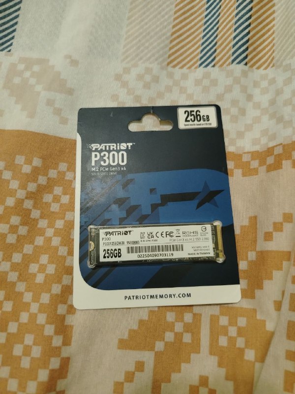 SSD Patriot P300 256GB новый