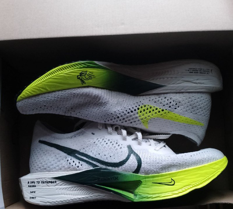 Nike ZoomX Vaporfly Next % 3 кроссовки 8.5US