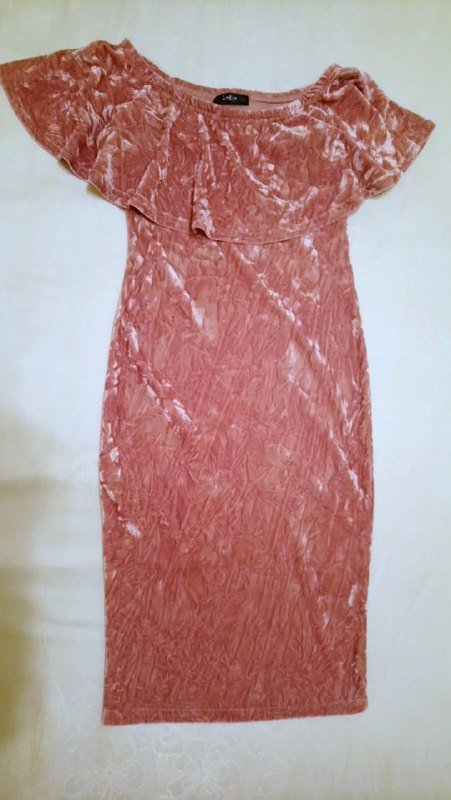 Бархатное платье Shein холодного перламутрово-розового цвета XS-S